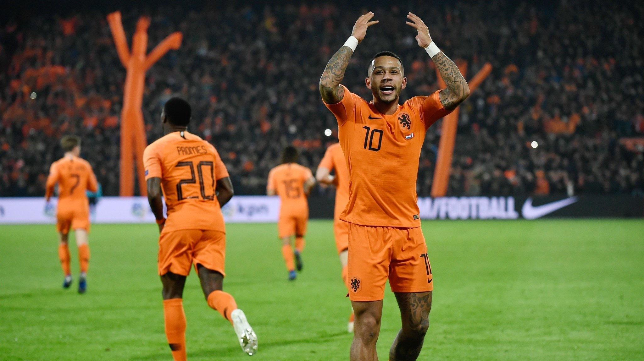  我在末世拆快递txt 